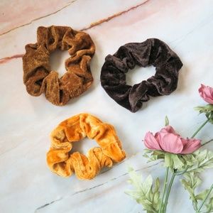 ♡3/$12♡ Velvet Hair Scrunchies 3pc Set